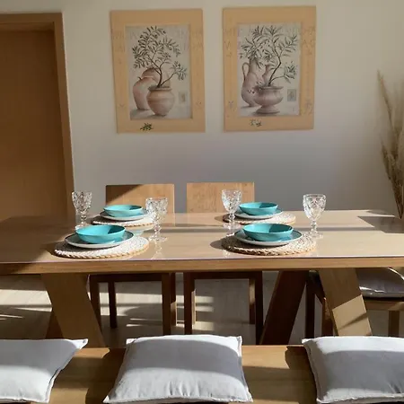 Neu! Fasanennest דירה